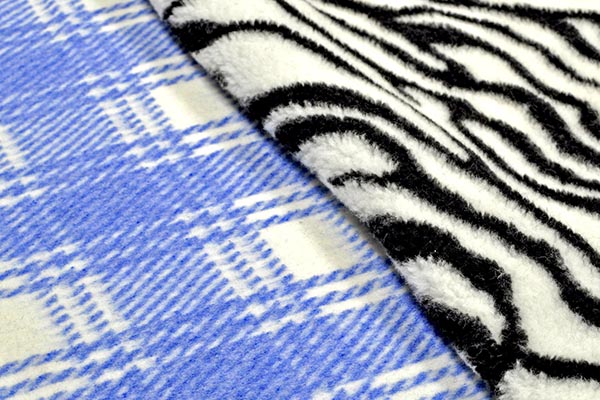 Katalog LAMA – Dzianiny wzorzyste żakardowe z integralną strukturą desenia.